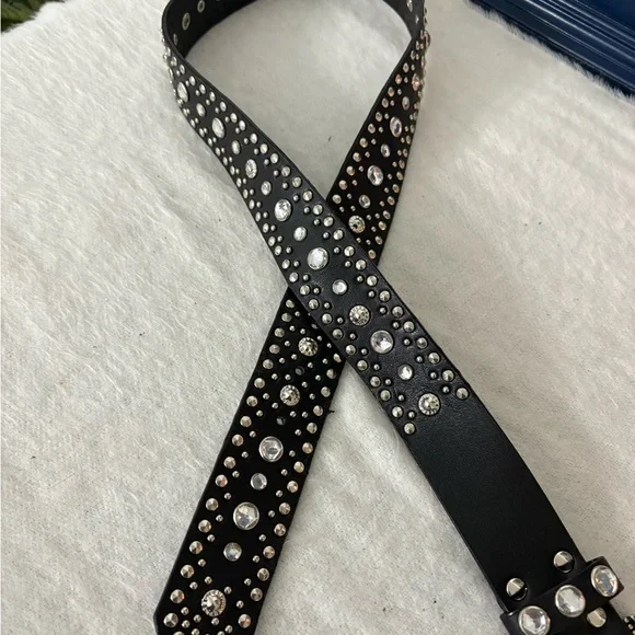 Black Studded Belt with Silver AccentsFits 30”-34” waist - Picture 3 of 3